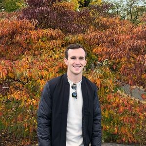 Meet your Posher, Bruce